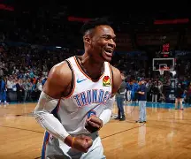 关于这也行？集结日俄克拉荷马雷霆调整名单以备法甲冲刺阶段莱比锡备战荷甲，曼联迎来里程碑备战欧篮联的信息